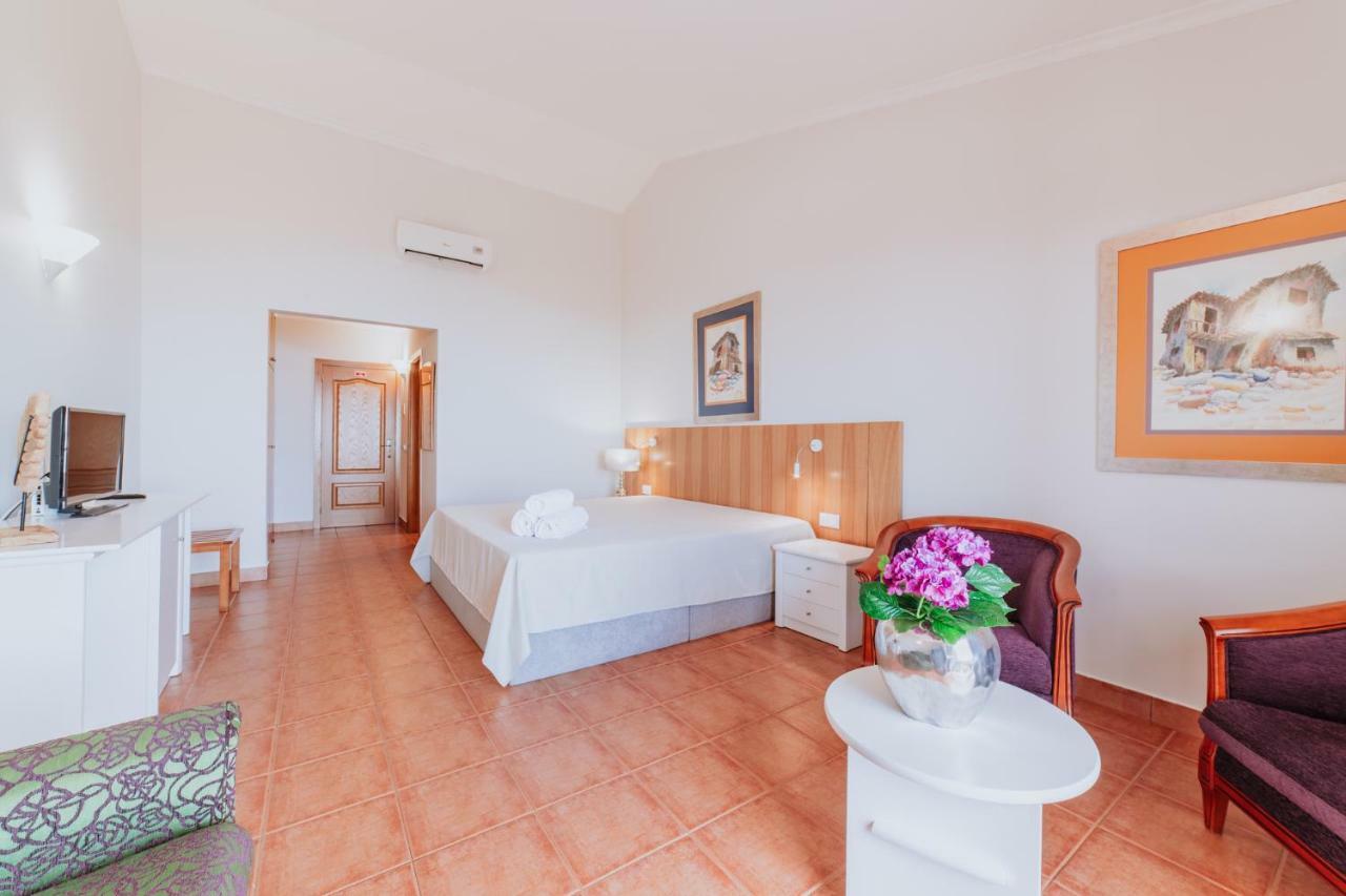 Villa Amore Accommodation Паул-ду-Мар Экстерьер фото