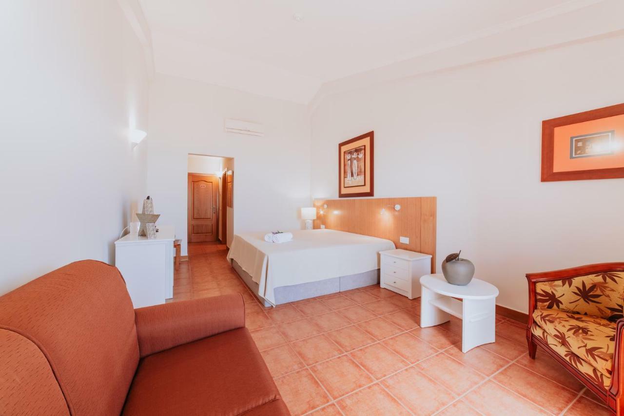 Villa Amore Accommodation Паул-ду-Мар Экстерьер фото